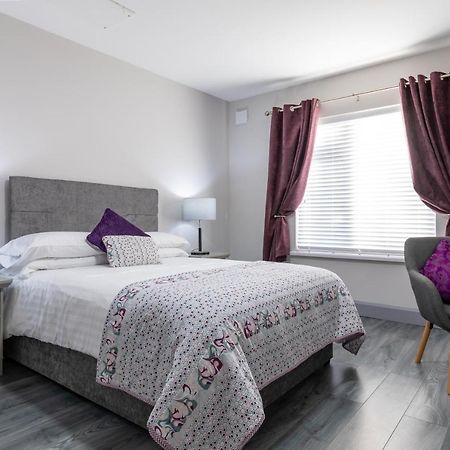 Brookville Guesthouse Tullamore Esterno foto