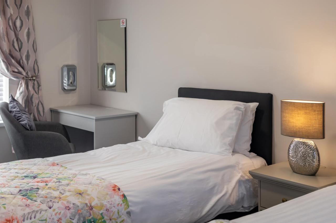 Brookville Guesthouse Tullamore Esterno foto