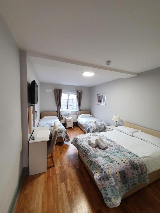 Brookville Guesthouse Tullamore Esterno foto
