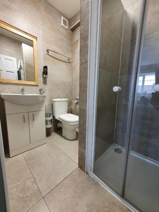 Brookville Guesthouse Tullamore Esterno foto