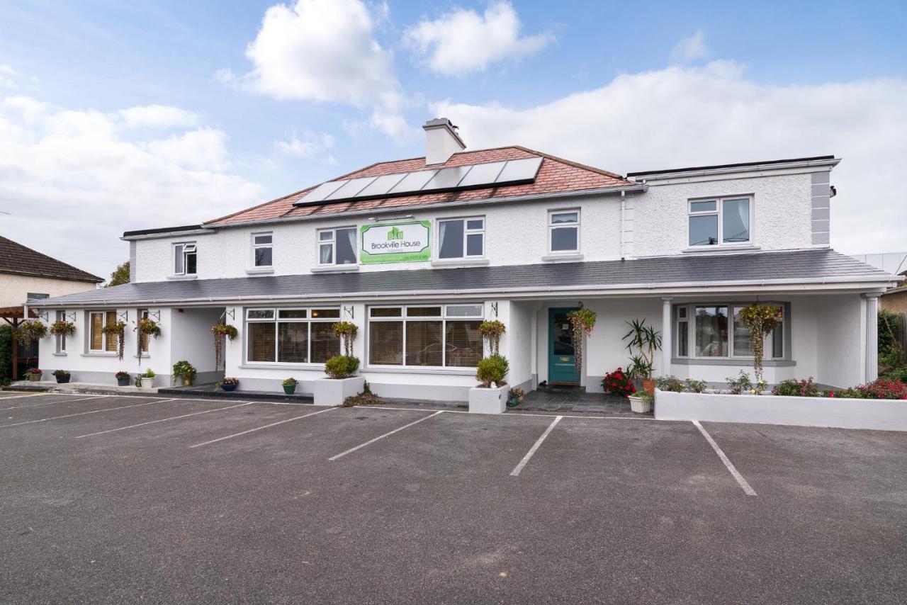 Brookville Guesthouse Tullamore Esterno foto